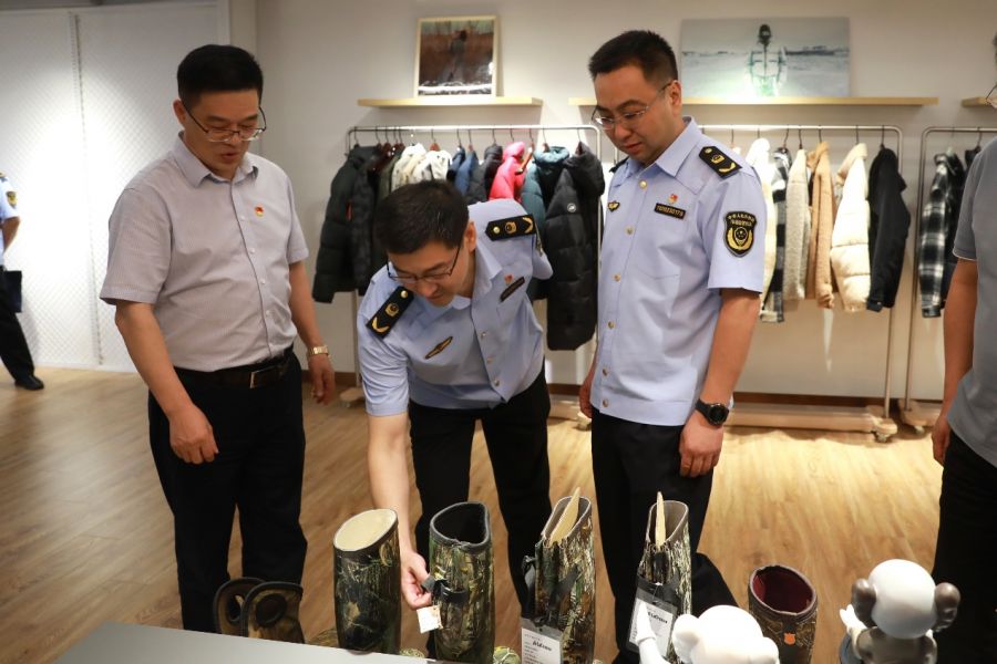 1662690588750866KLp5.jpg 2.jpg